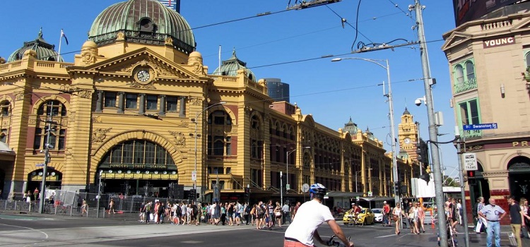 Melbourne eco-friendly hotels, tours and restaurants
